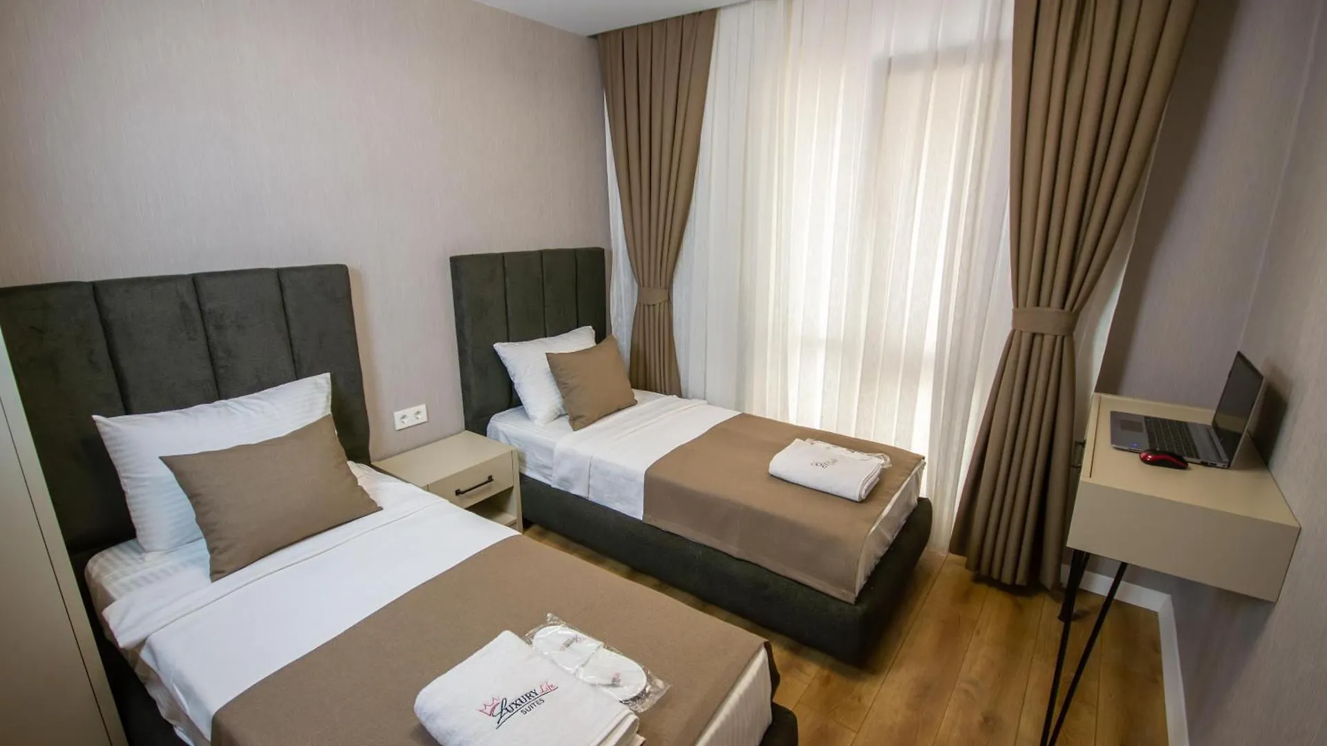 Luxury Life Suites Istanbul